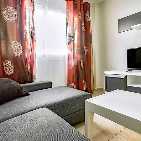Las Dalias Apartment *